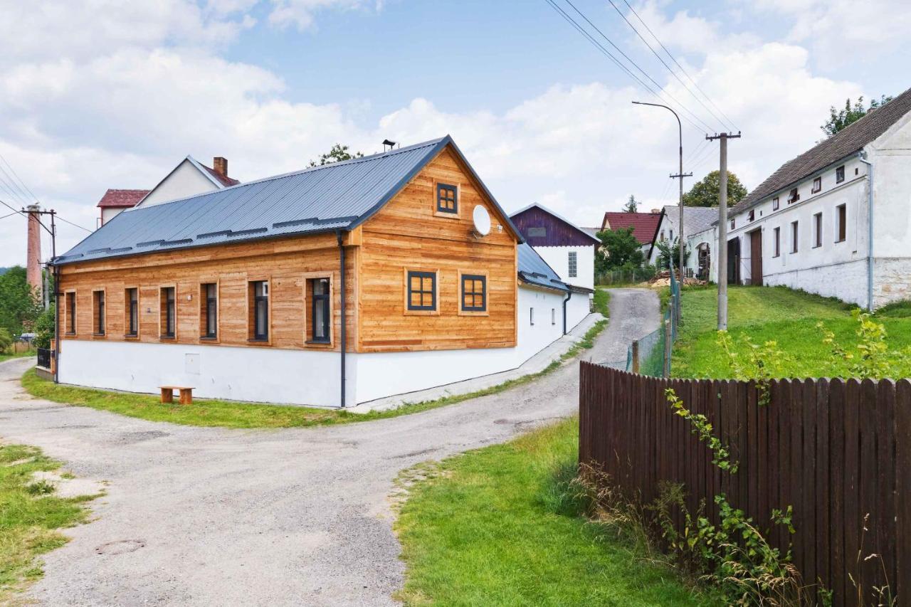Chalupa Ceska Kanada Pensionat Dobrohor Exteriör bild